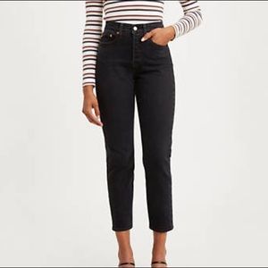 Levi’s Wedgie Fit Jeans